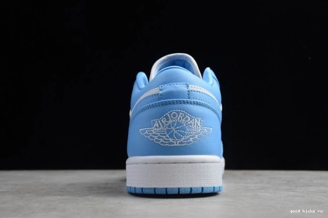 1 UNC Jordan Low Air (W) AO9944-441 0713